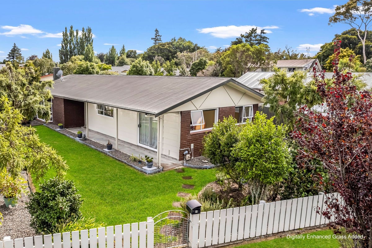 14 Ferndale Place, Feilding, Feilding - Carousel 2