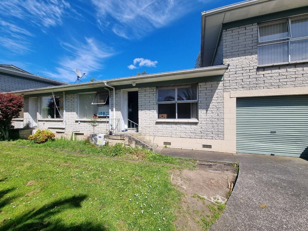 48 Onewa Road, Northcote Point, Auckland - Carousel 1