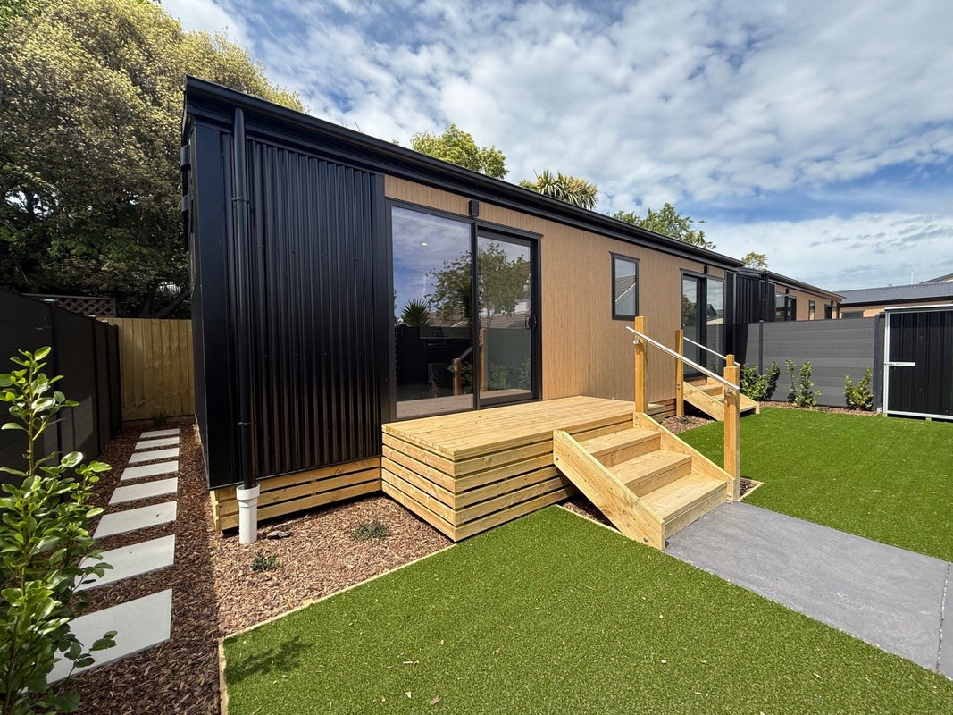 336 Ferry Road, Waltham, Christchurch - Carousel 1