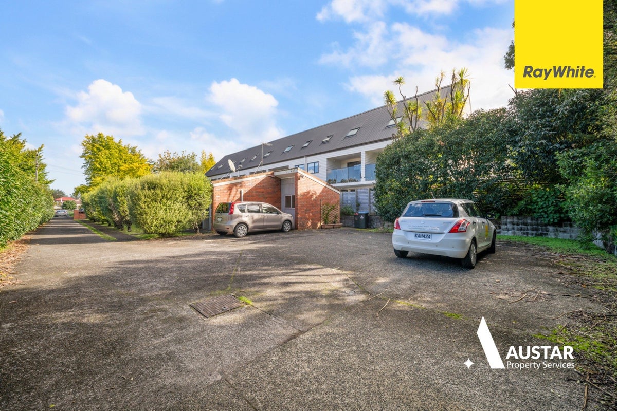 1/31 Beckenham Avenue, Royal Oak, Auckland - Carousel 2
