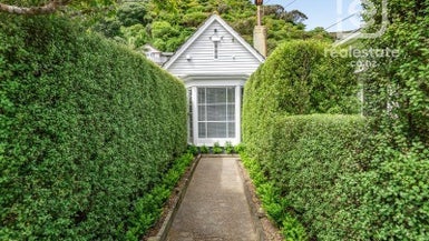 367 Muritai Road, Eastbourne, Lower Hutt - Carousel 1