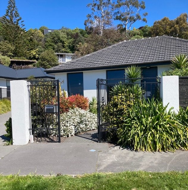 33 Augusta Street, Redcliffs, Christchurch - Carousel 1
