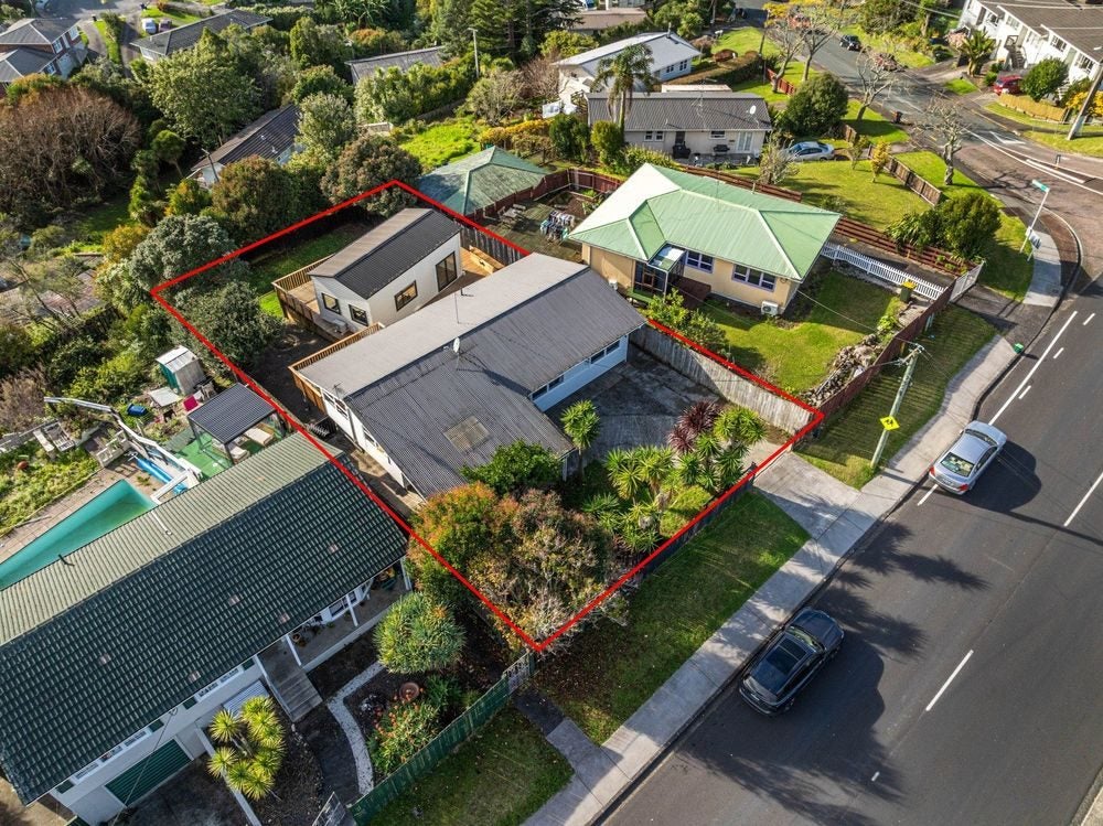 115 Stanley Road, Glenfield, Auckland - Carousel 2