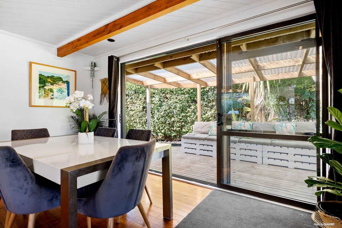 121 Maraetai Drive, Maraetai, Auckland - Carousel 2