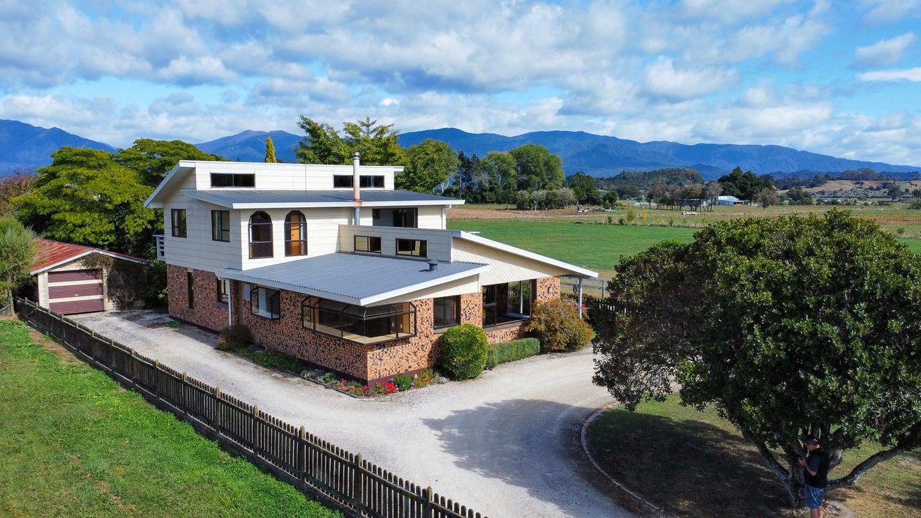 366 Abel Tasman Drive, Motupipi - Carousel 2