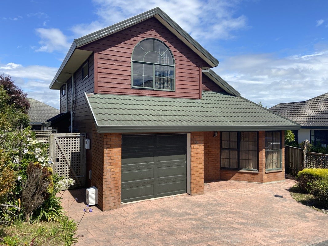 7A Northwood Close, Woodridge, Wellington - Carousel 1