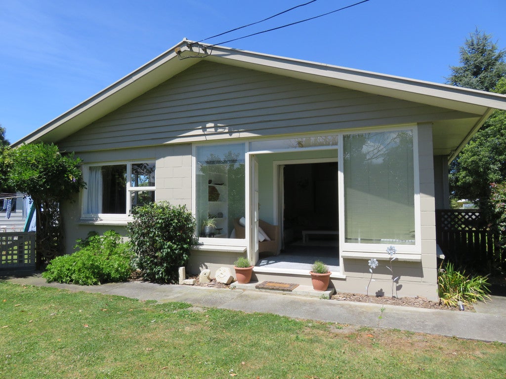 2 North Terrace, Temuka - Carousel 1