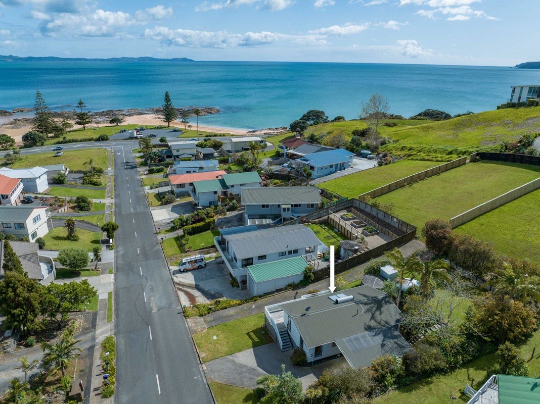 38 Stratford Drive, Cable Bay, Cable Bay - Carousel 1