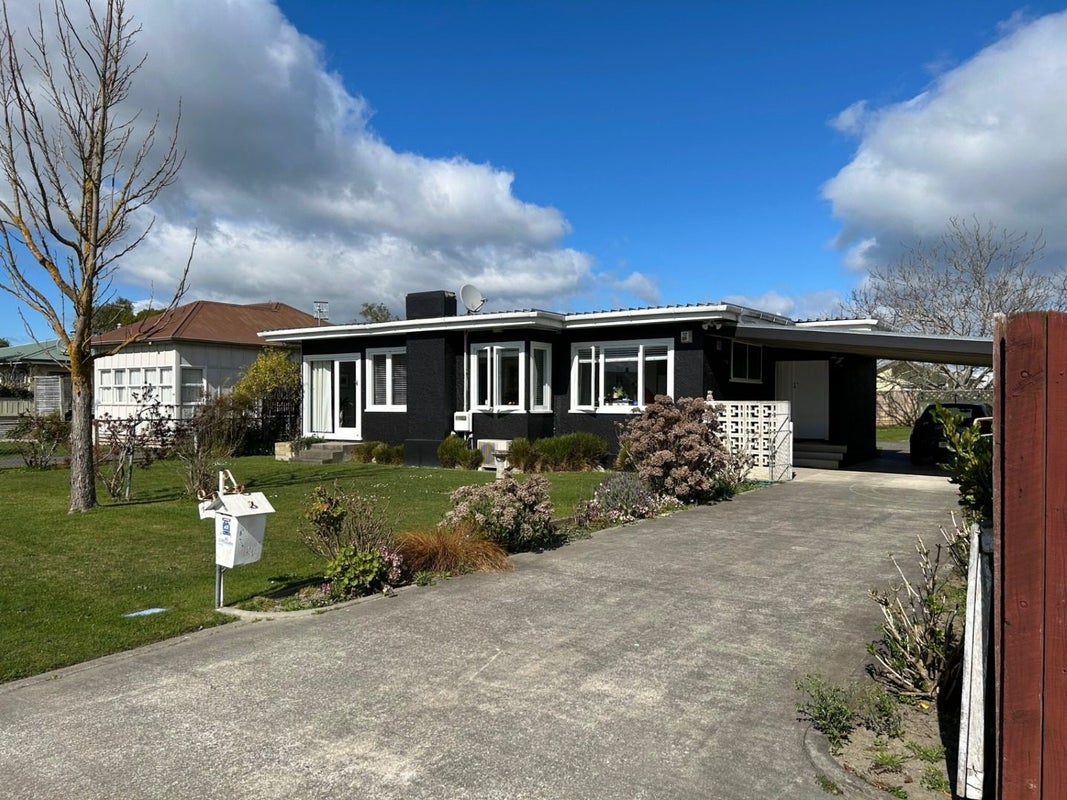 1004 Williams Street, Mahora, Hastings - Carousel 1