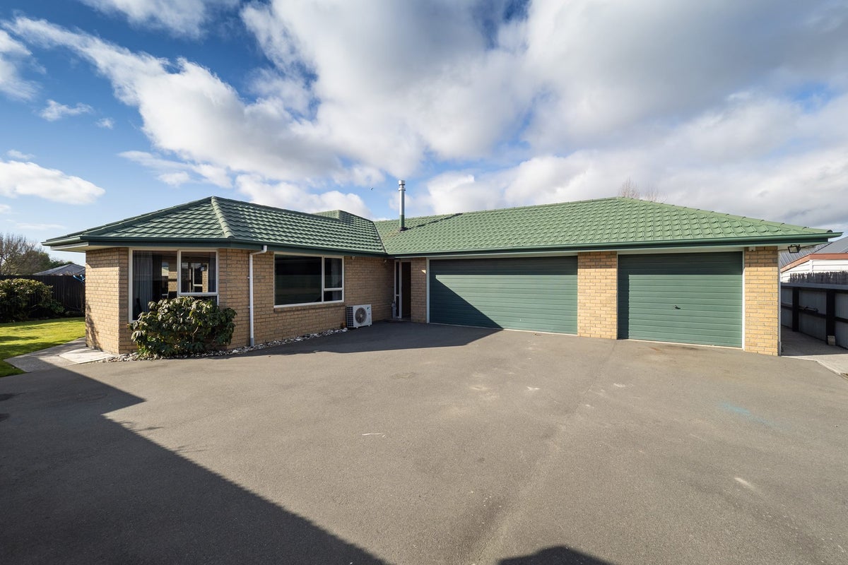 197 Walnut Avenue, Ashburton, Ashburton - Carousel 1