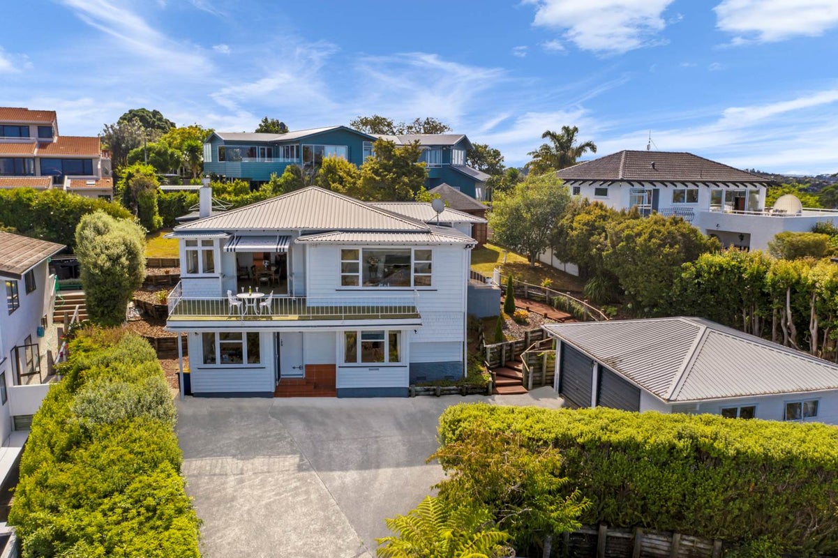 848 Beach Road, Torbay, Auckland - Carousel 2