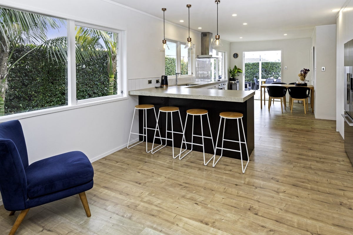 29 Culver Terrace, Howick, Auckland - Carousel 2