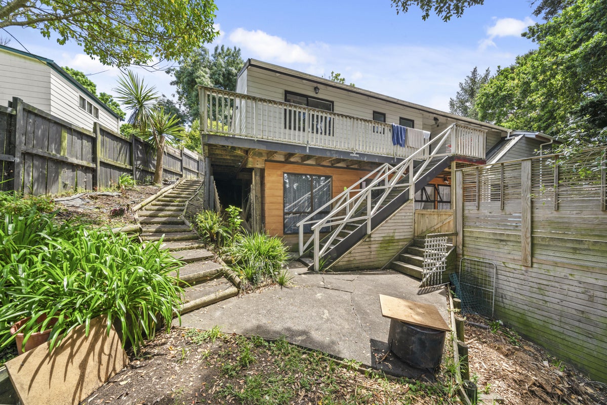 3 Flamingo Court, Goodwood Heights, Auckland - Carousel 14