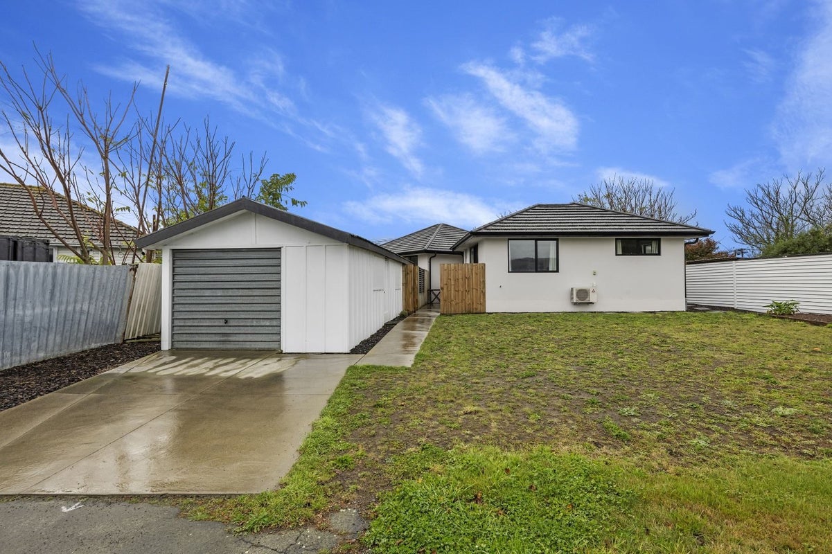 51 Owles Terrace, New Brighton, Christchurch - Carousel 1