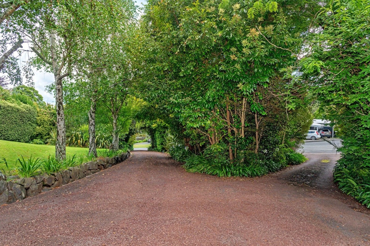 11 Stanford Crescent, Whataupoko, Gisborne - Carousel 22