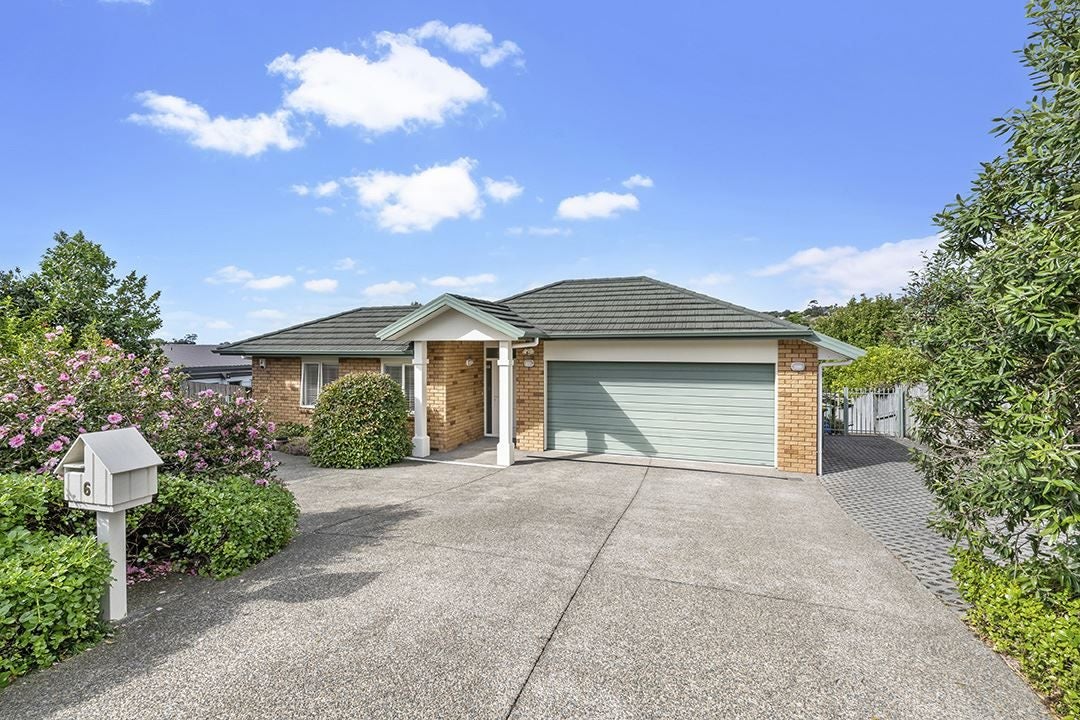 6 Rivervale Grove, Stanmore Bay, Whangaparaoa - Carousel 1