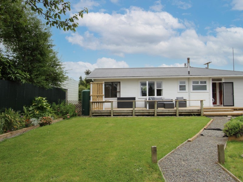 4 Alexandra Street, Pahiatua - Carousel 13