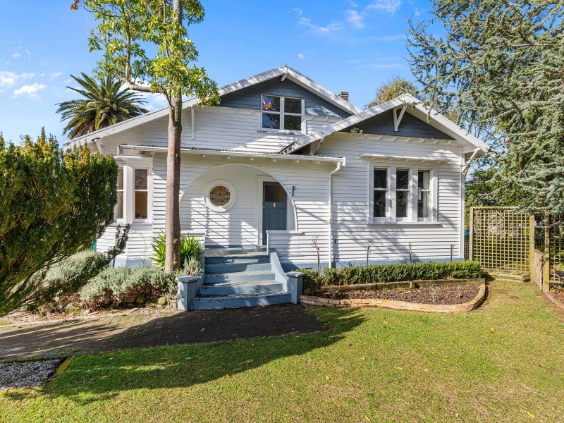 9 Gordon Avenue, Te Aroha, Te Aroha - Carousel 2