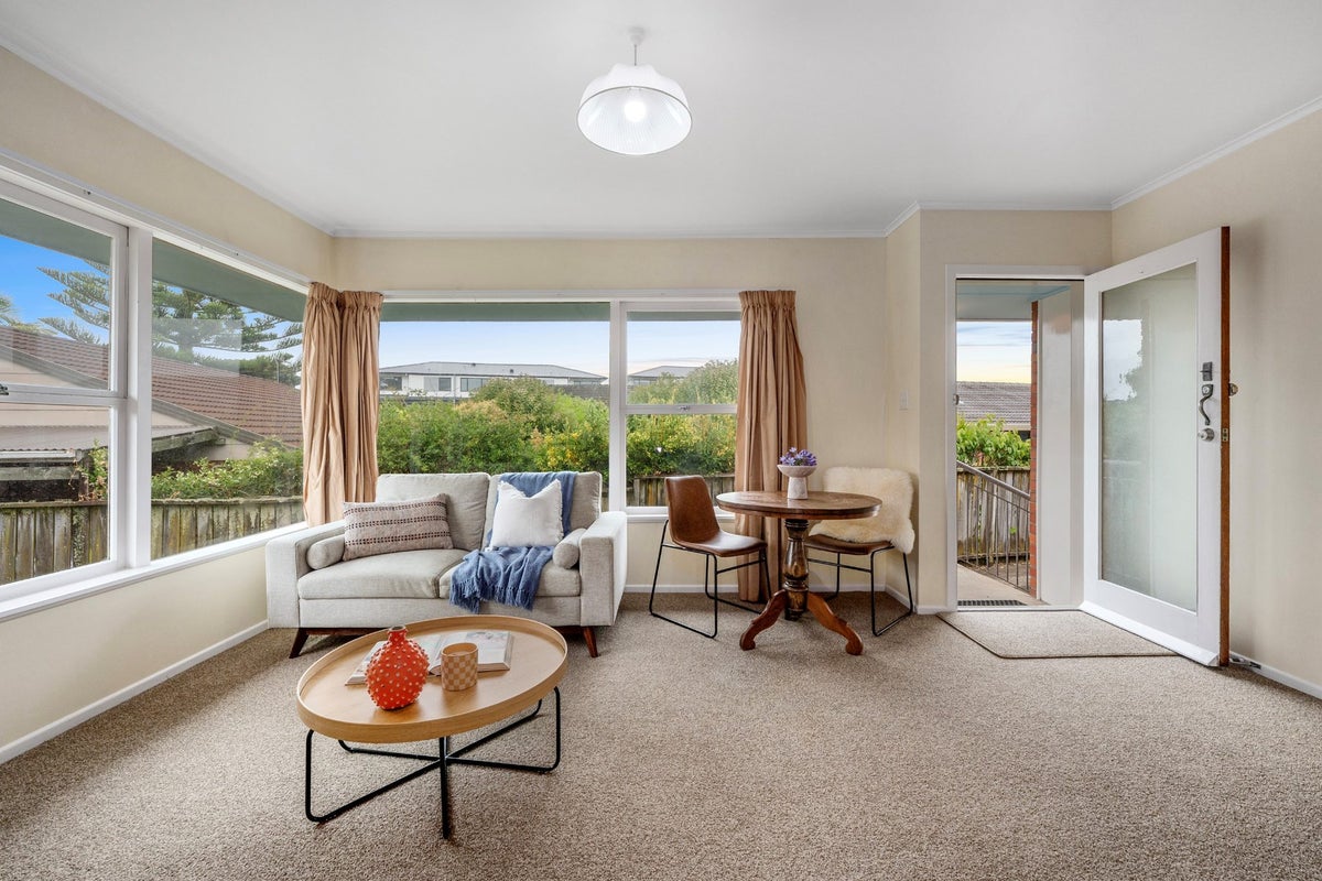 4/24 Karaka Street, Takapuna, Auckland - Carousel 2