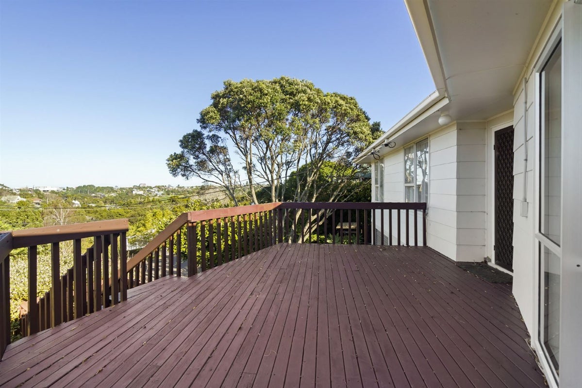 7 Park Hill Road, Birkenhead, Auckland - Carousel 2