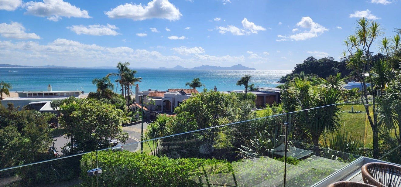 4 Breadalbane Place, Langs Beach, Waipu - Carousel 21