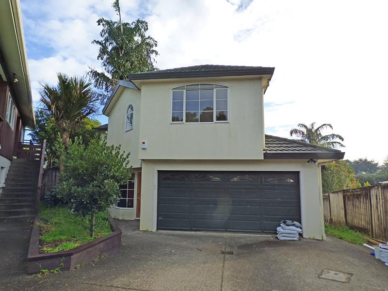 1/25 Mirrabooka Avenue, Botany Downs, Auckland - Carousel 1