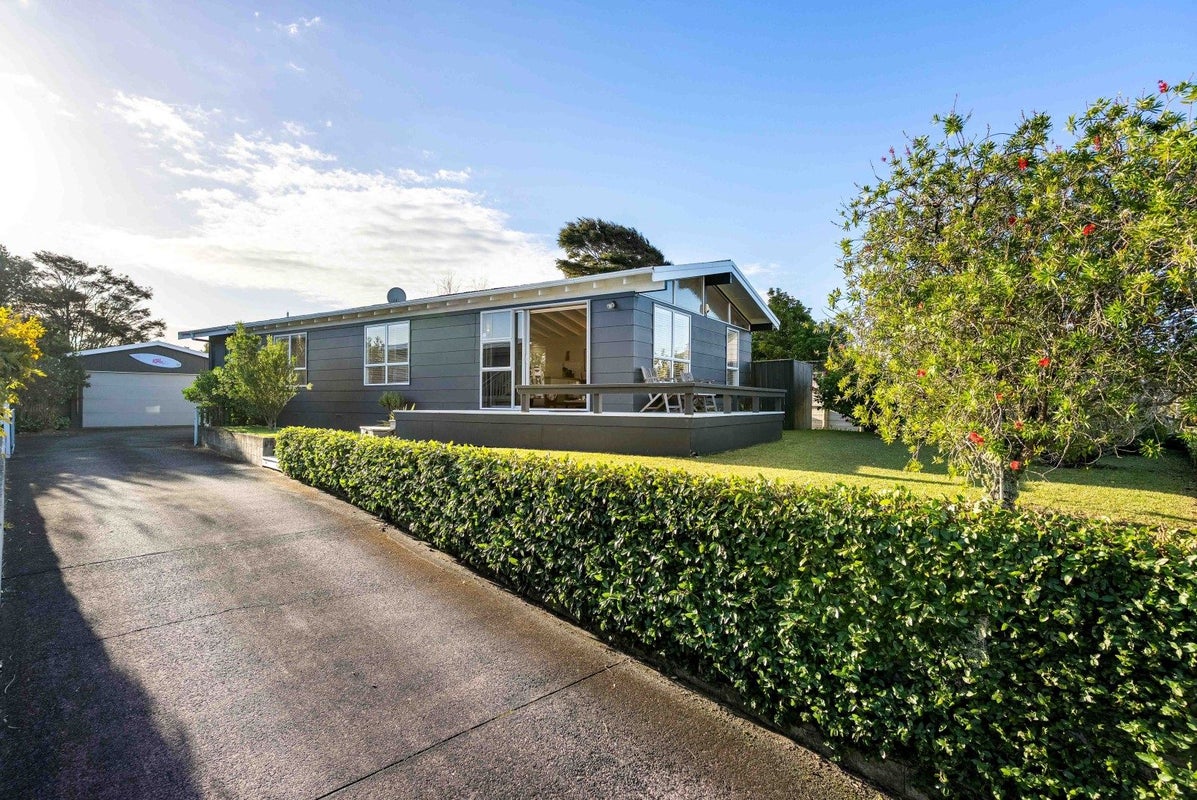 103 Kotuku Street, Whangamata, Whangamata - Carousel 2