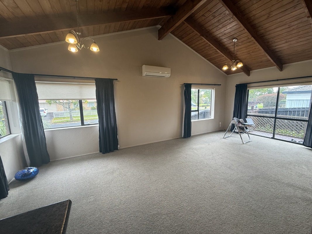 51 Brylee Drive, Conifer Grove, Takanini - Carousel 2
