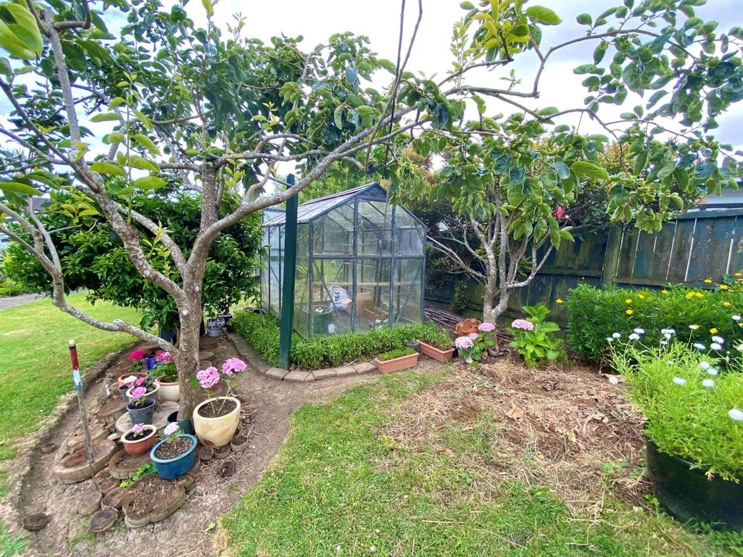 74 Redoubt Road, Goodwood Heights, Auckland - Carousel 16
