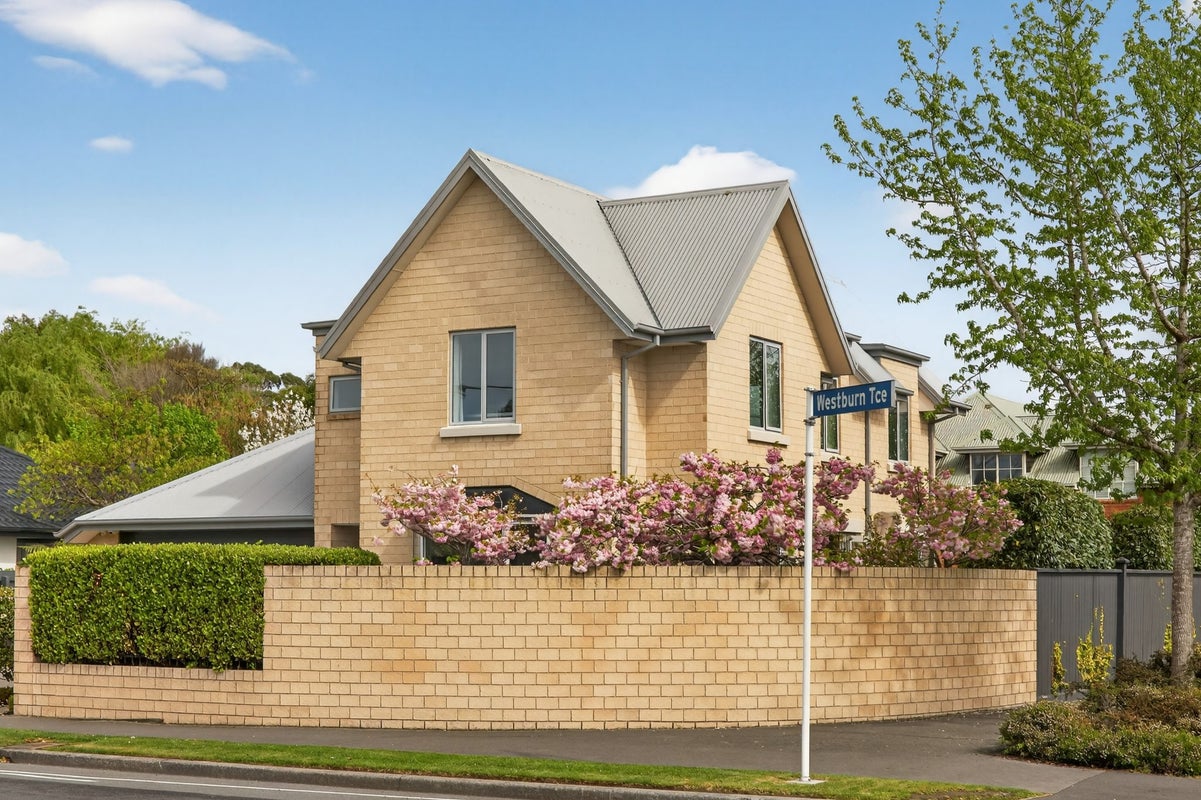 1A Westburn Terrace, Burnside, Christchurch - Carousel 31
