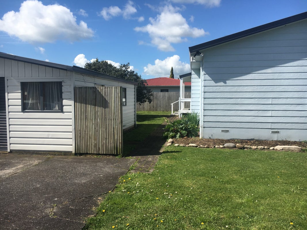 18A Fenwick Crescent, Hillcrest, Hamilton - Carousel 13