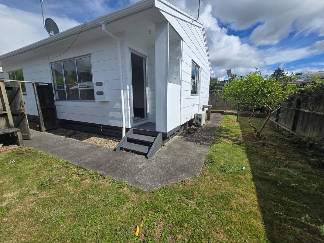 37B Ohaupo Road, Melville, Hamilton - Carousel 9