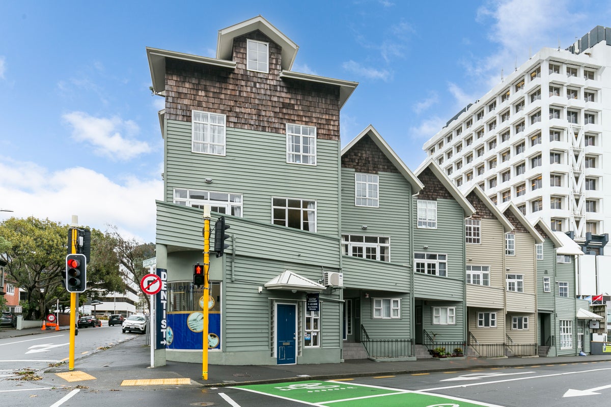 52 Pipitea Street, Thorndon, Wellington - Carousel 1
