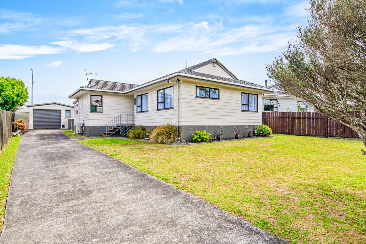 27 Cabello Place, Unsworth Heights, Auckland - Carousel 2