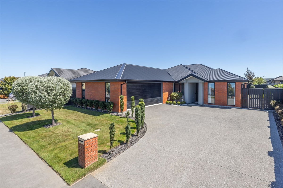27 Rawnsley Terrace, Wigram, Christchurch - Carousel 1