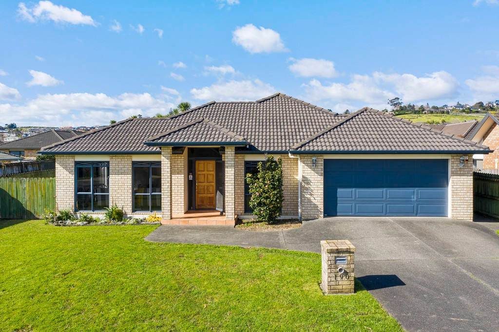 190 Kilkenny Drive, East Tamaki Heights, Auckland - Carousel 1
