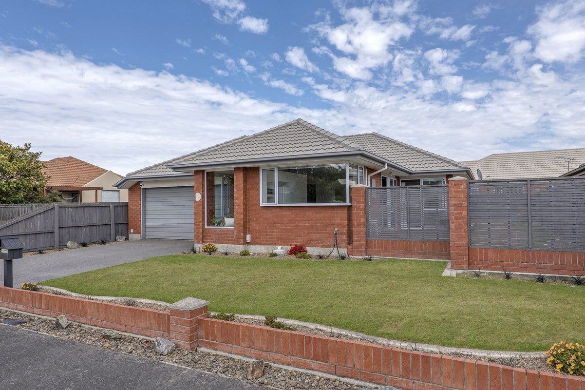 2/54 Bella Rosa Drive, Hei Hei, Christchurch - Carousel 1