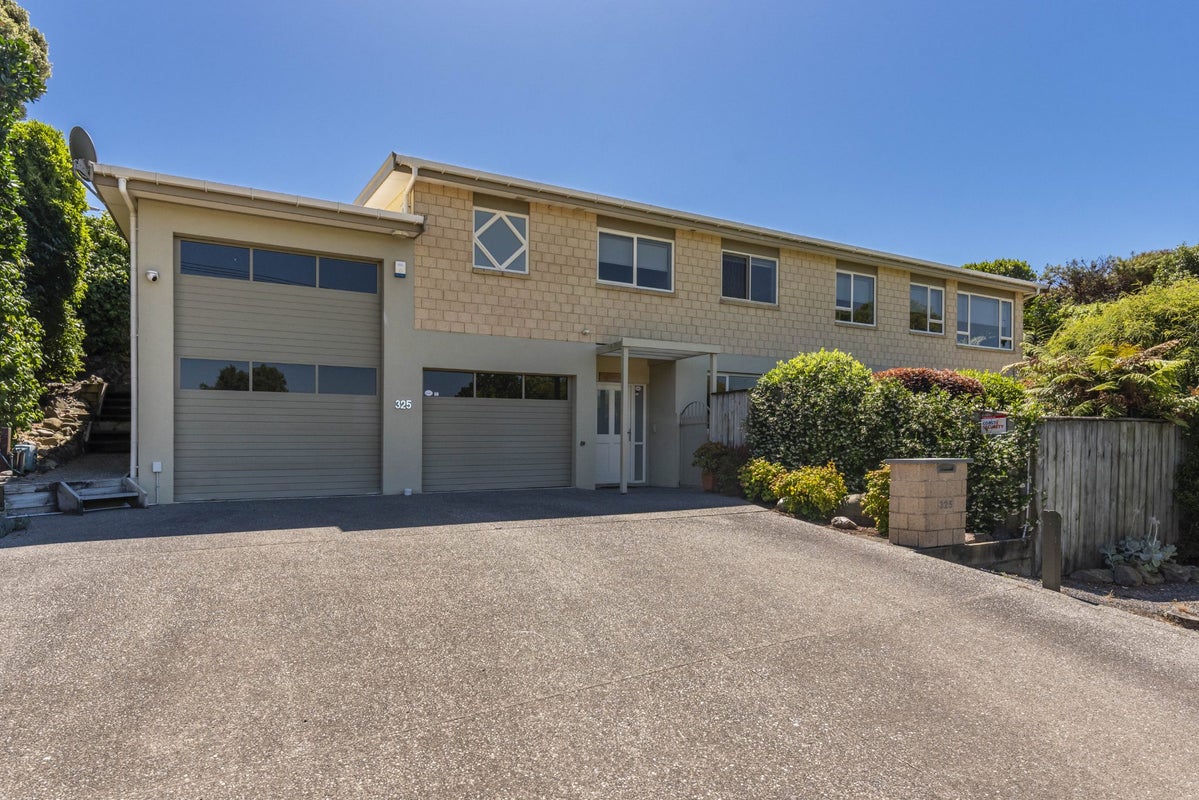 325 Rosetta Road, Raumati Beach, Paraparaumu - Carousel 1