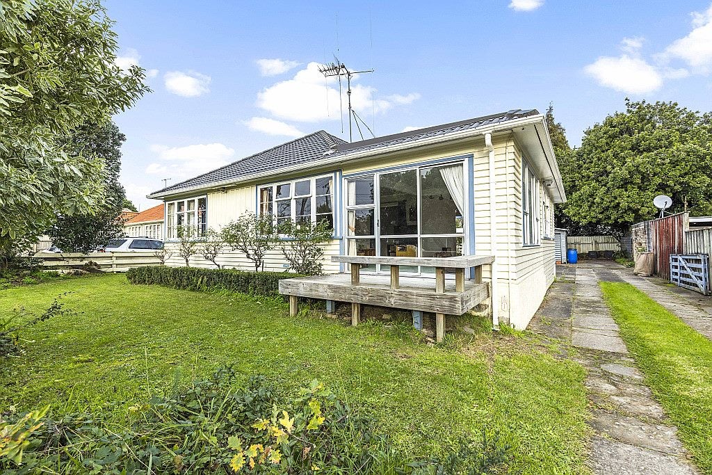 76 Alfred Street, Fairfield, Hamilton - Carousel 2
