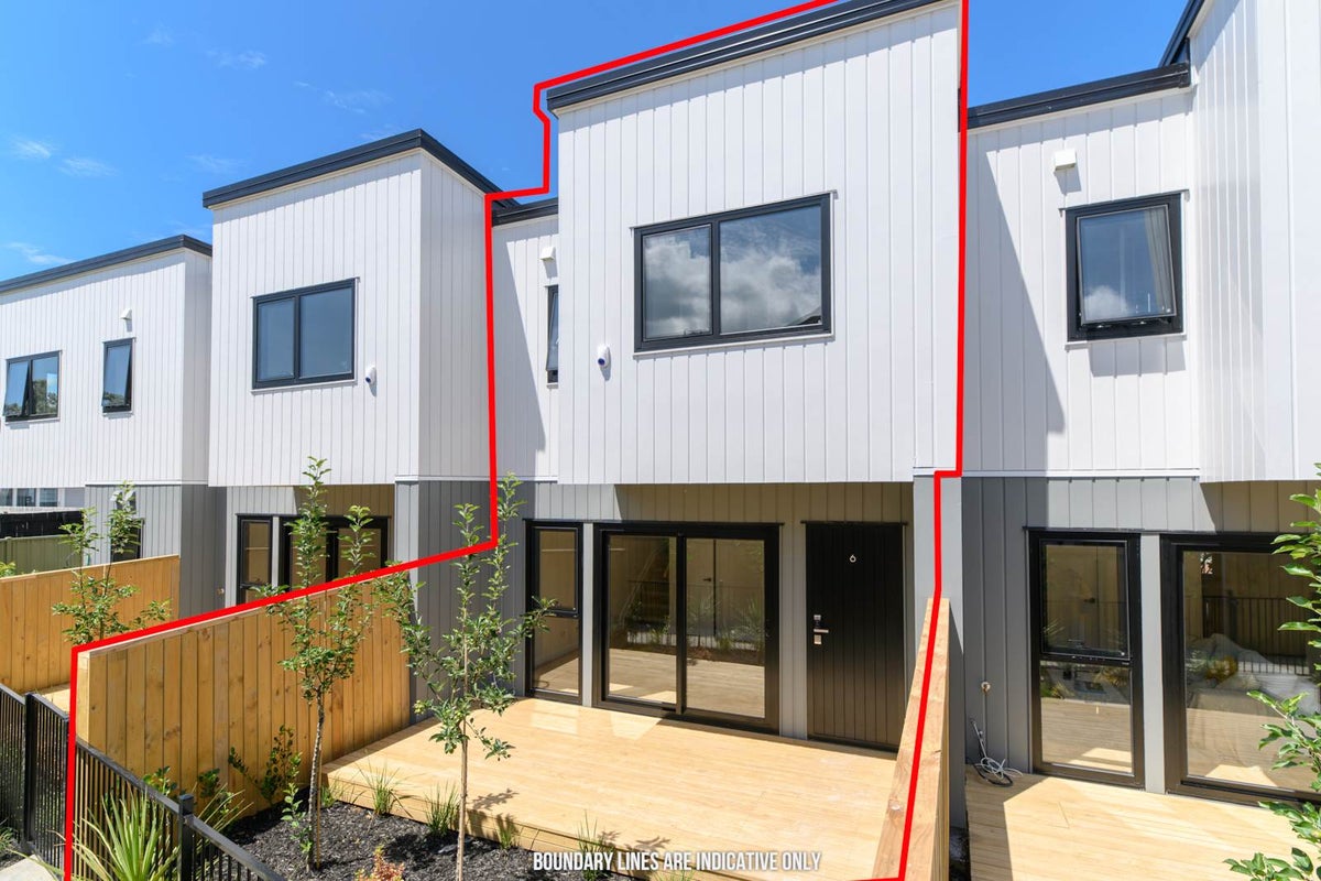 6/39 Kervil Avenue, Te Atatu Peninsula, Auckland - Carousel 2