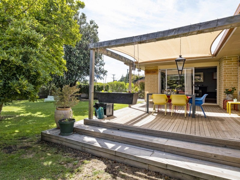 19 High Street, Renwick - Carousel 2