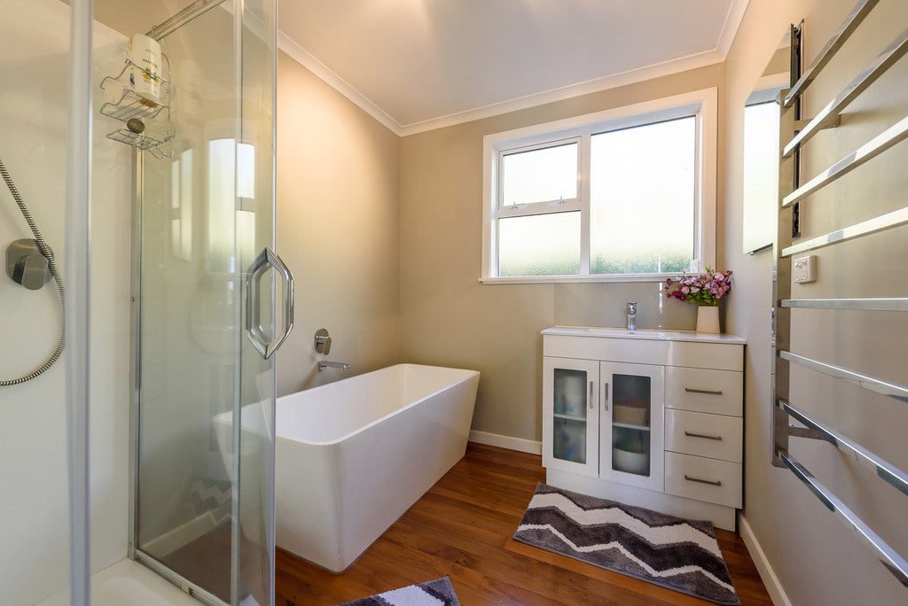 39 Versailles Street, Karori, Wellington - Carousel 20