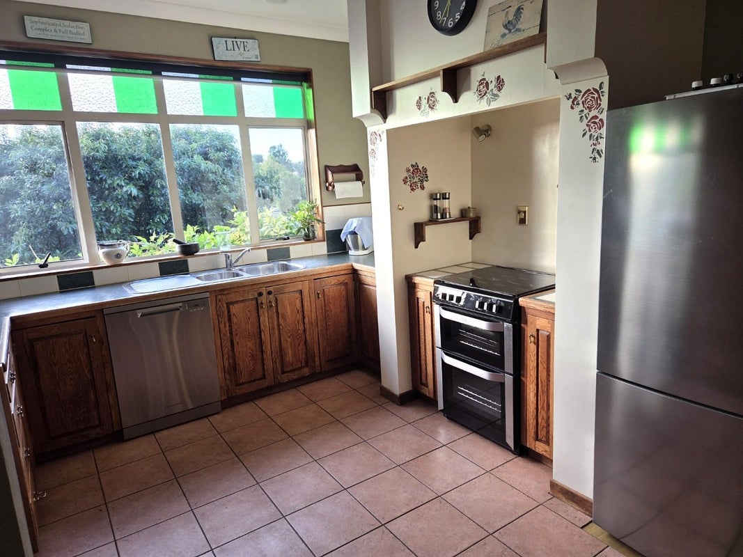111 Meander Drive, Welcome Bay, Tauranga - Carousel 2