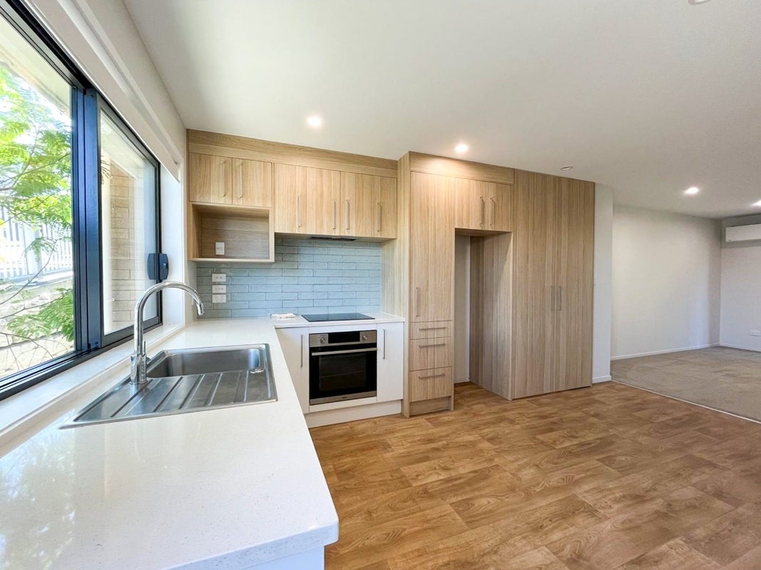 29 Tima Lane, Mangere Bridge, Auckland - Carousel 2
