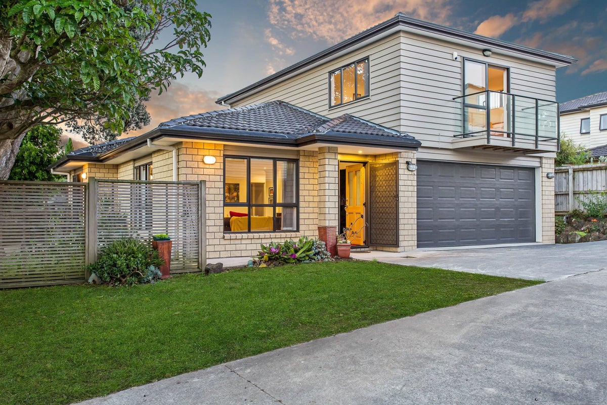 87A Wallace RD, Mangere Bridge, Auckland  - Carousel 1