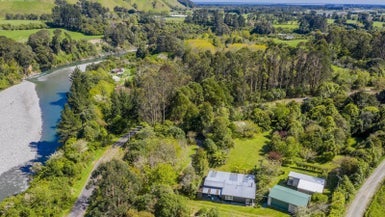44 Parenga Road, Hautere - Carousel 1