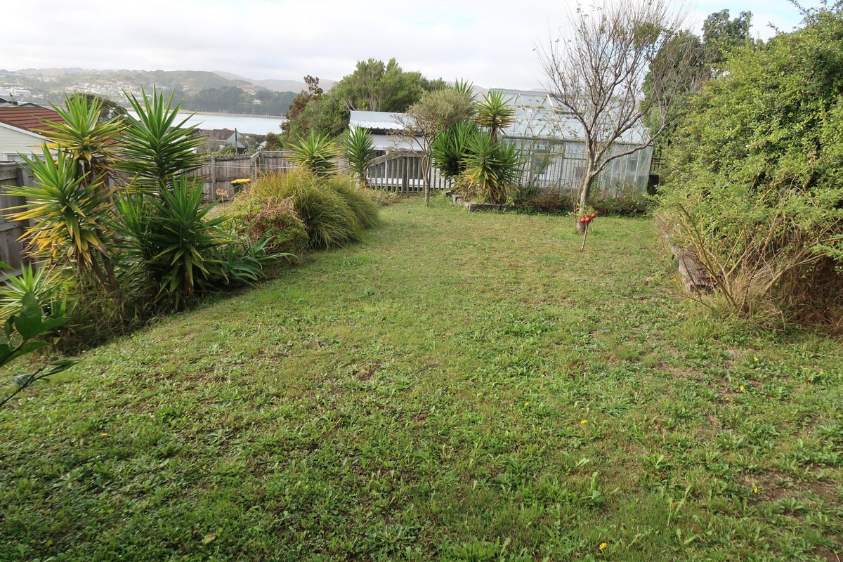 95A Waiuta Street, Titahi Bay, Porirua - Carousel 12