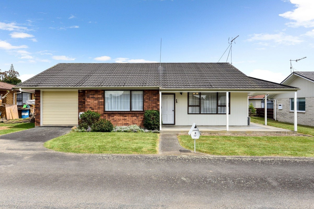 9 Enderley Lane, Enderley, Hamilton - Carousel 1