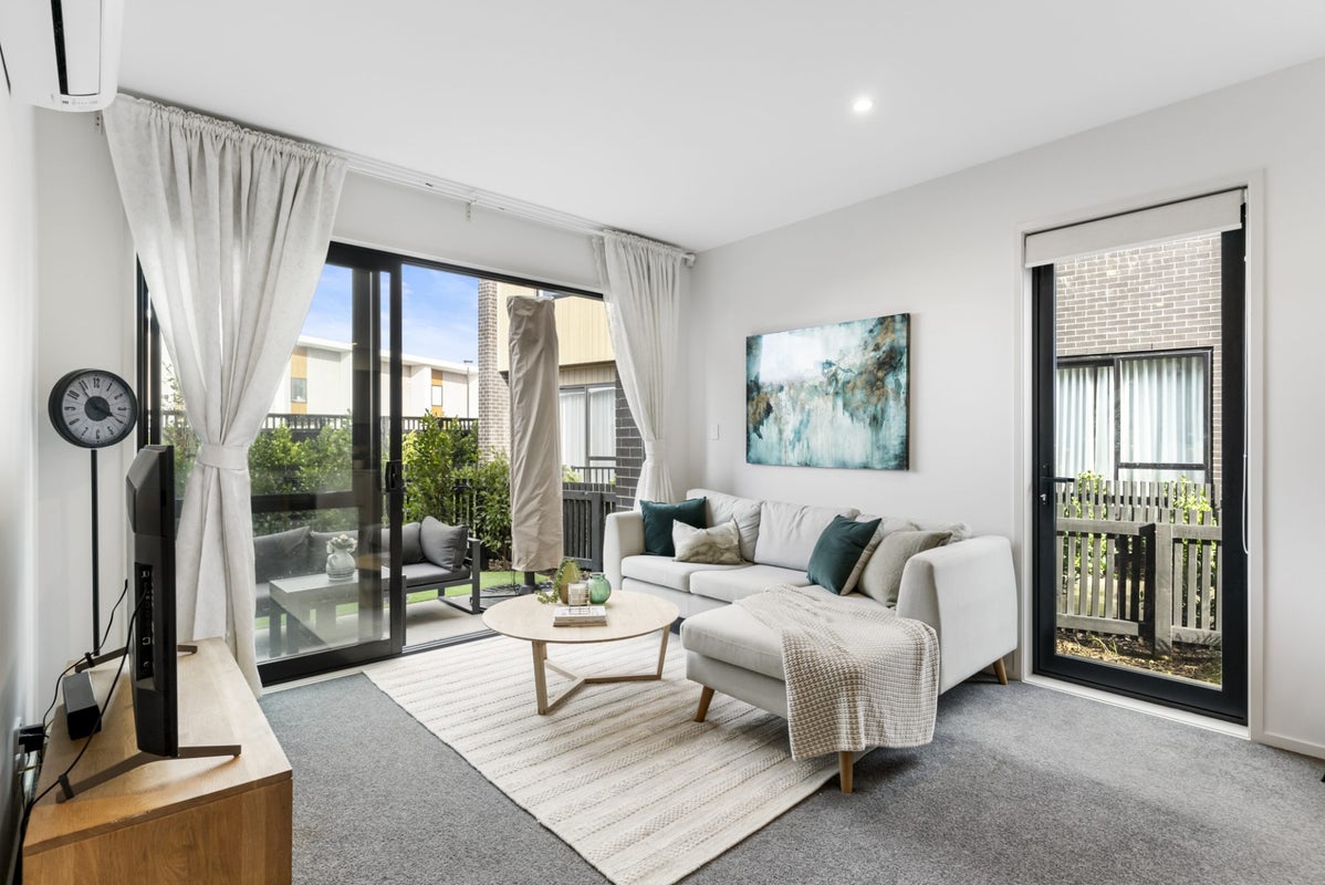 2 Arvo Lane, Hobsonville, Auckland - Carousel 2