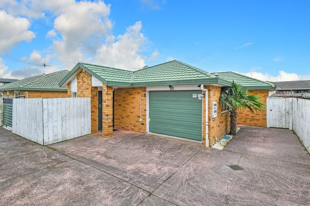 2/94 Pah Road, Papatoetoe, Auckland - Carousel 1
